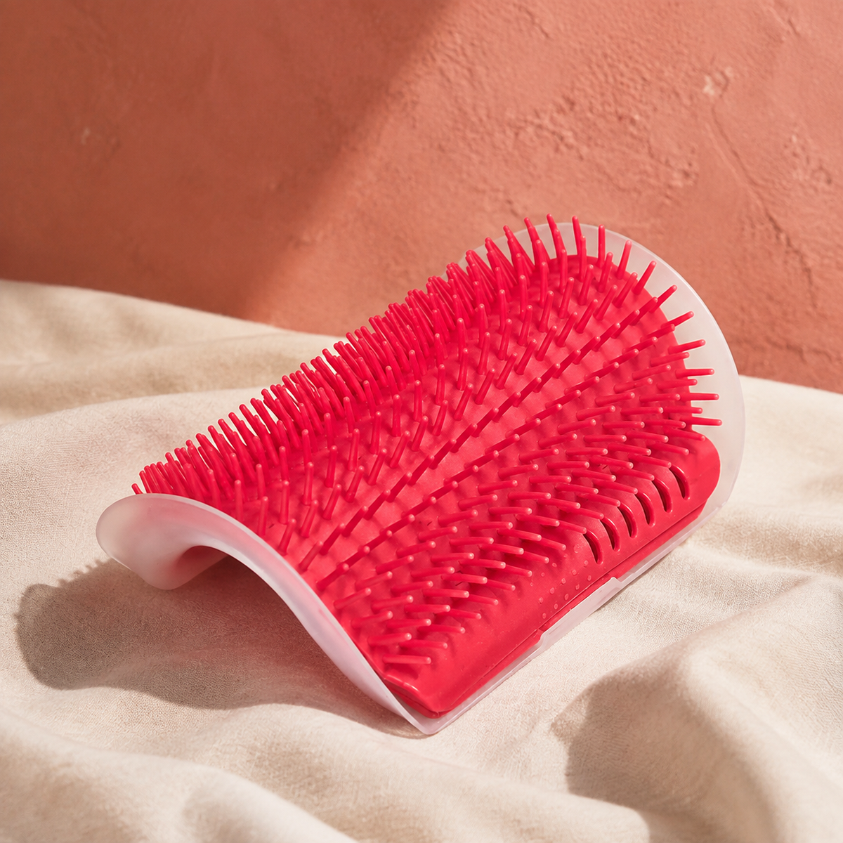 Brosse de massage murale auto-nettoyante pour chat