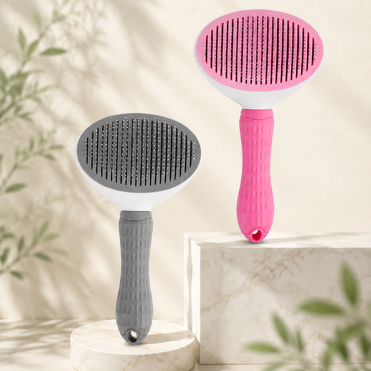 Brosse auto-nettoyante anti-poils pour chat et chien